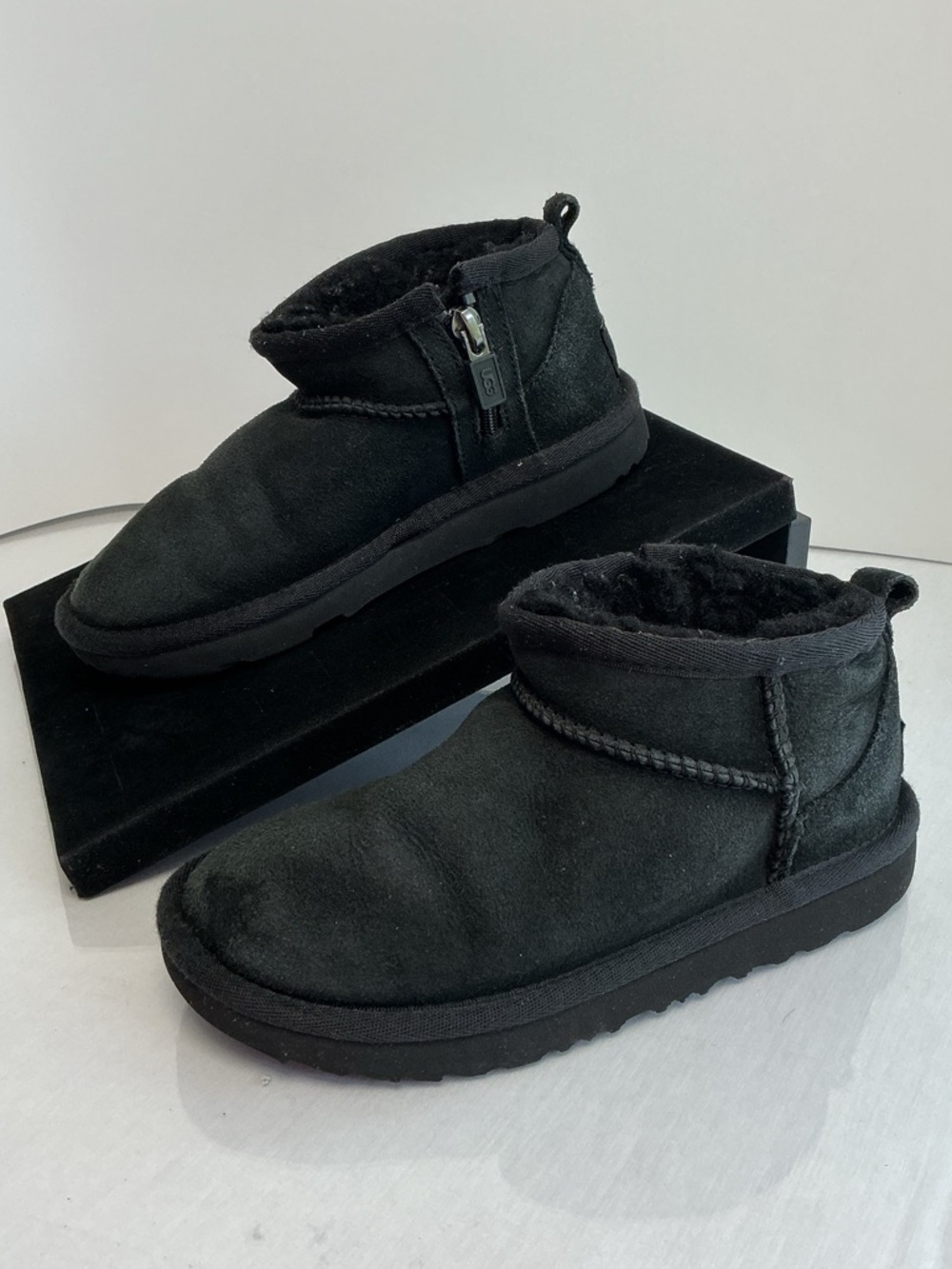 UGG Classic Mini Zip Boot Black Suede Youth Size 12